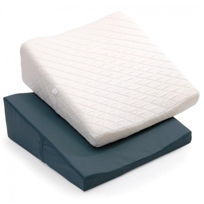 Bed Wedge with Memory Topper